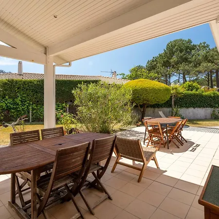 Сasa de vacaciones Maison Chaleureuse à Deux Pas De L'océan - 6 Pers, Wi-fi, Parking, Terrasses, Ménage Inclus - Fr-1-319-515 *
